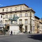 Carducci Flat - In Centro Storico Διαμέρισμα